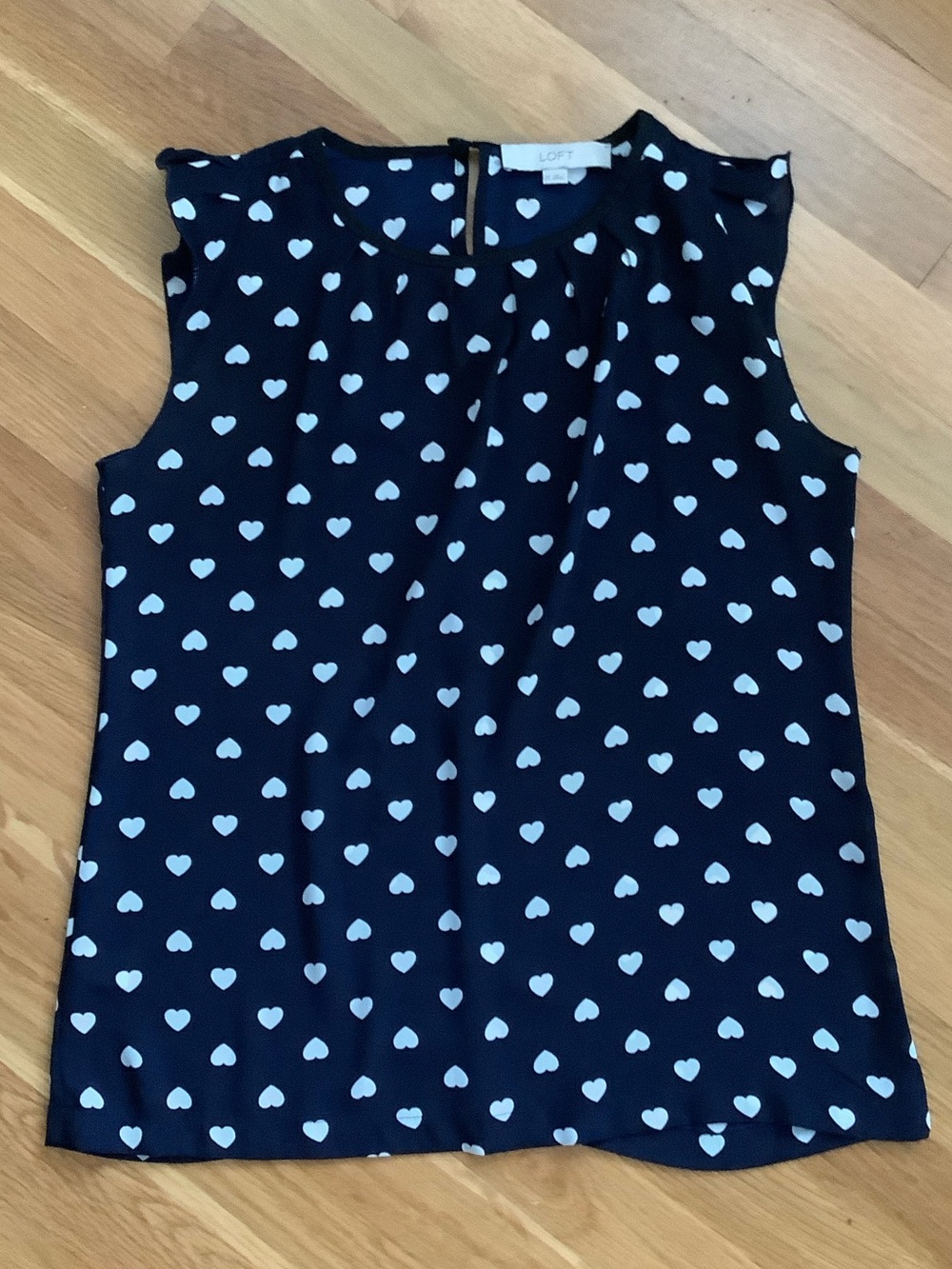 LOFT Navy Heart-Print Sleeveless Top